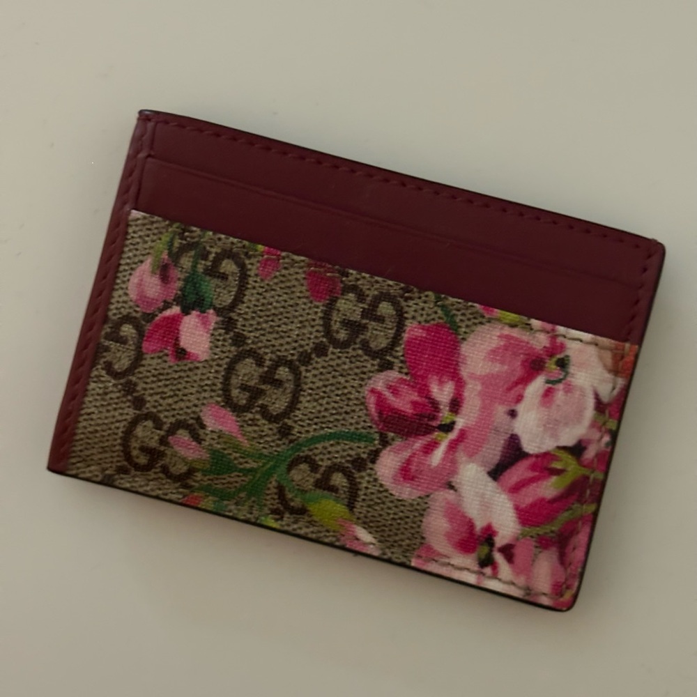 Gucci Floral Card Holder in Burgundy and Pink